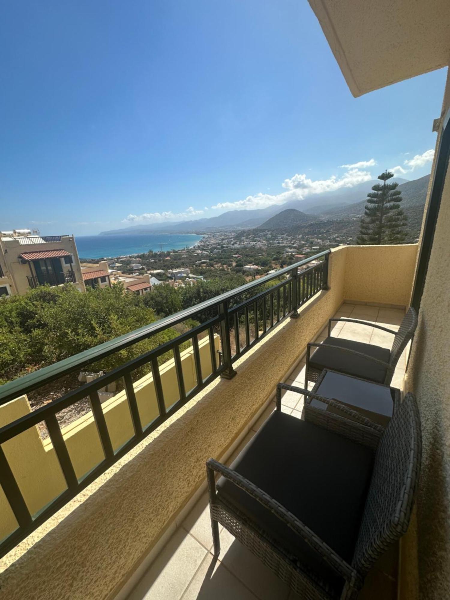 Blue Horizon Apartments Stalís Exterior photo